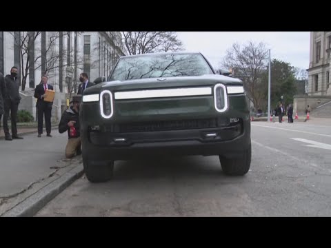 Federal loan worth up to $6 billion on the way to revive stalled Georgia Rivian plant project