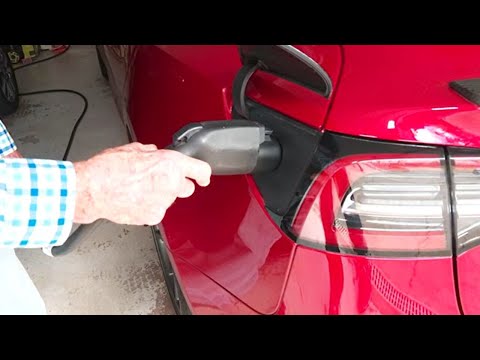 How President Trump’s suspension of federal EV charger program will affect Georgia