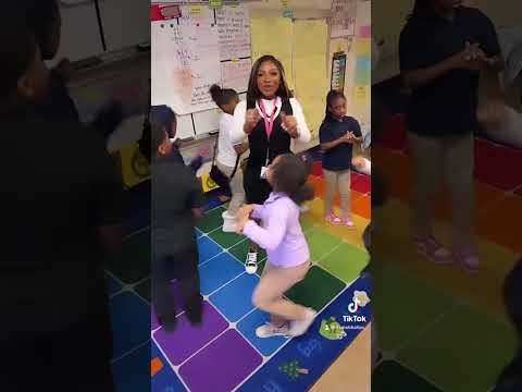 My 2nd graders forget who to tell when they have something to say… so we made this.. #viral 🤣🥰