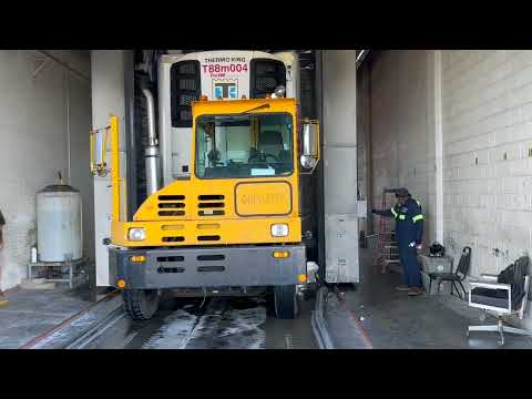 Revolutionize Fleet Maintenance: Advanced Truck Washing System